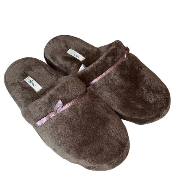 Soma Soft Fuzzy Brown Bow Slippers Small (5/6) - Picture 1 of 9